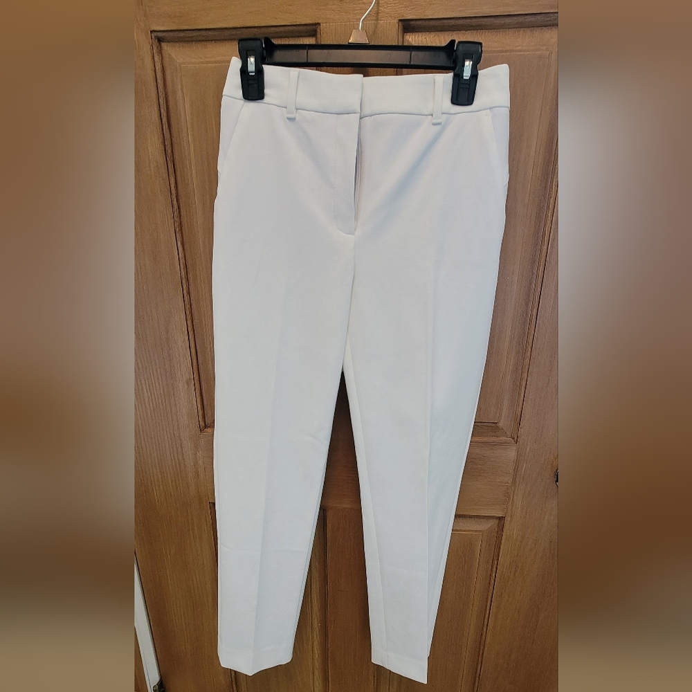 White House Black Market White Cropped Pants
